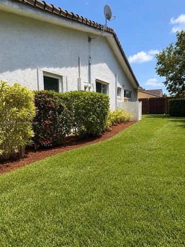8948 NW 27th St 8948, Coral Springs, FL 33065
