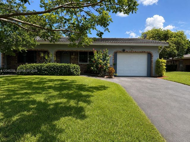 8948 NW 27th St 8948, Coral Springs, FL 33065