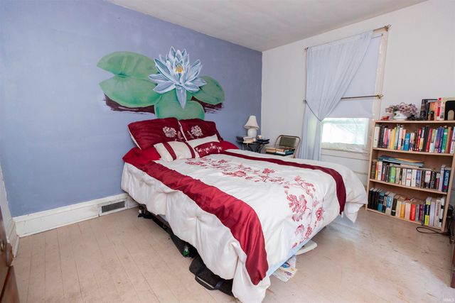 57860 Crumstown Highway, South Bend, IN 46619