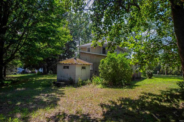 57860 Crumstown Highway, South Bend, IN 46619