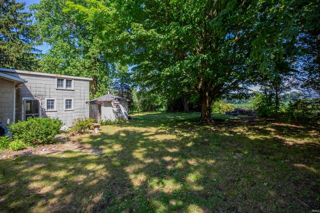 57860 Crumstown Highway, South Bend, IN 46619