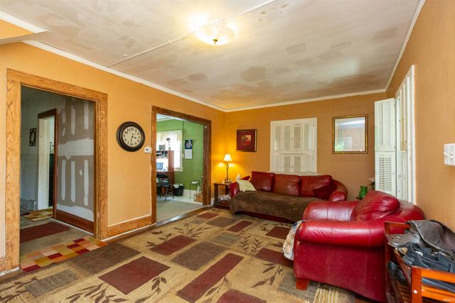 57860 Crumstown Highway, South Bend, IN 46619