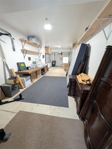 454 Hilton Road, Ferndale, MI 48220