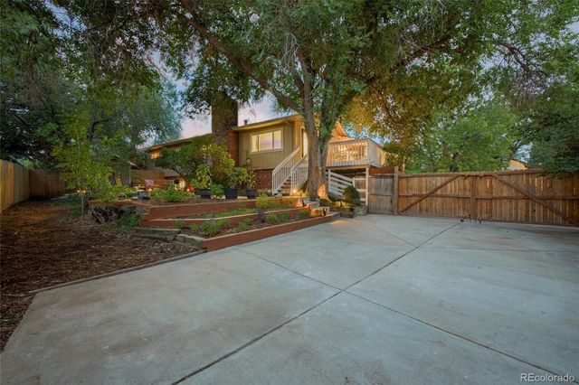 11199 E Wesley Avenue, Aurora, CO 80014