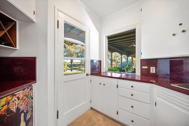 2480 Roblar Avenue, Los Olivos, CA 93441