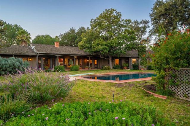 2480 Roblar Avenue, Los Olivos, CA 93441