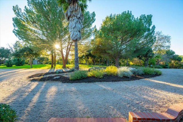 2480 Roblar Avenue, Los Olivos, CA 93441