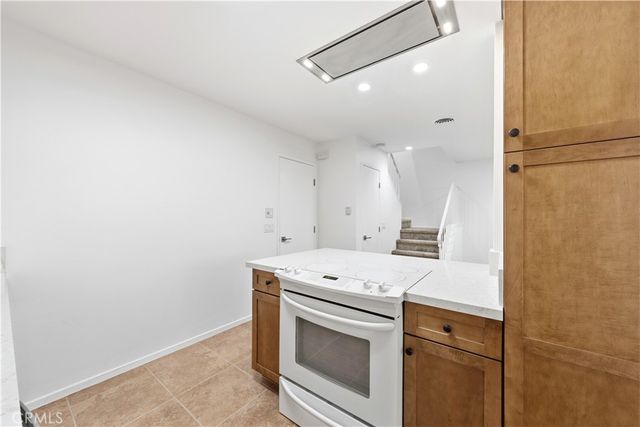 1651 Iowa Street C, Costa Mesa, CA 92626