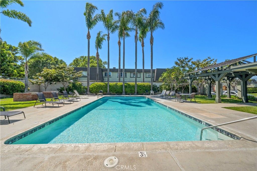 Image 21 of property listing at 1651 Iowa Street C, Costa Mesa, CA 92626