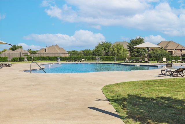 214 Lawson Farms Drive, Midlothian, TX 76065