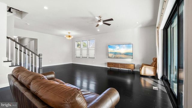 1639 STREAM VALLEY OVERLOOK, Severn, MD 21144