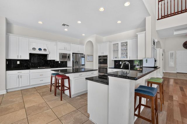 1080 Souza Dr, El Dorado Hills, CA 95762