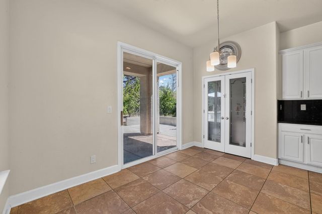 1080 Souza Dr, El Dorado Hills, CA 95762
