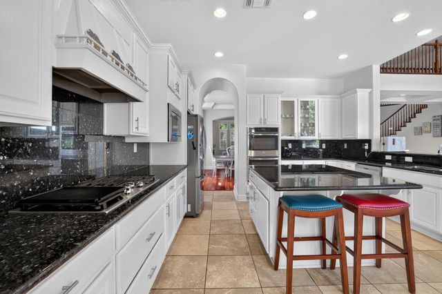 1080 Souza Dr, El Dorado Hills, CA 95762