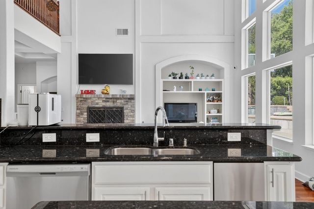 1080 Souza Dr, El Dorado Hills, CA 95762