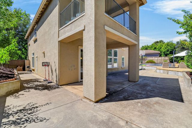 1080 Souza Dr, El Dorado Hills, CA 95762
