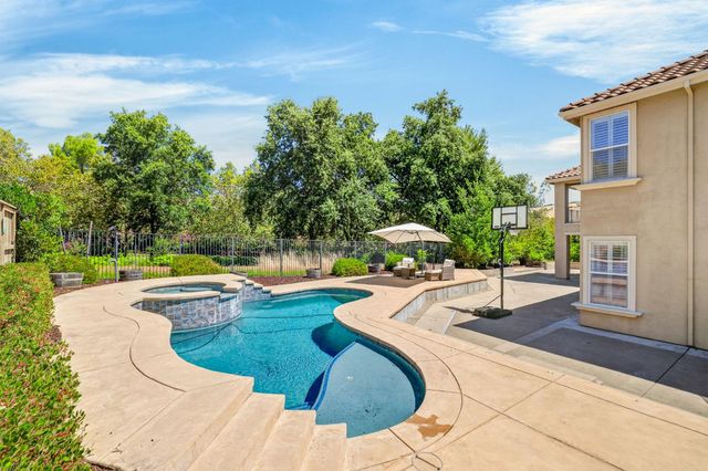 1080 Souza Dr, El Dorado Hills, CA 95762
