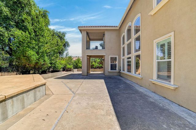 1080 Souza Dr, El Dorado Hills, CA 95762
