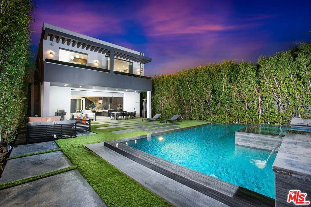 630 N Martel Avenue, Los Angeles, CA 90036