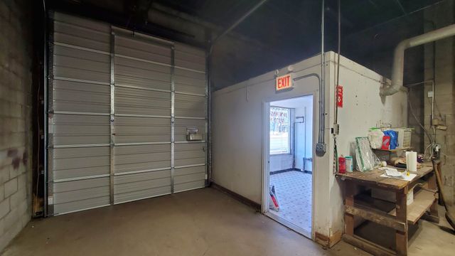 4251 N Western Avenue, Chicago, IL 60618