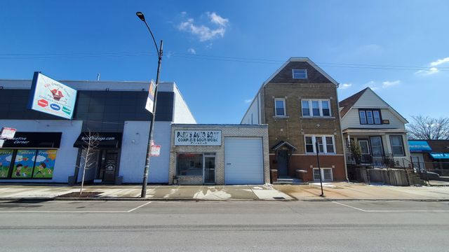 4251 N Western Avenue, Chicago, IL 60618