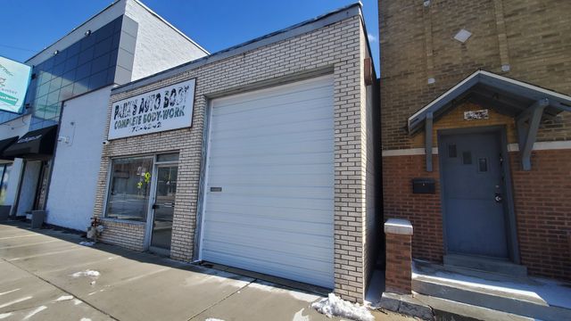 4251 N Western Avenue, Chicago, IL 60618