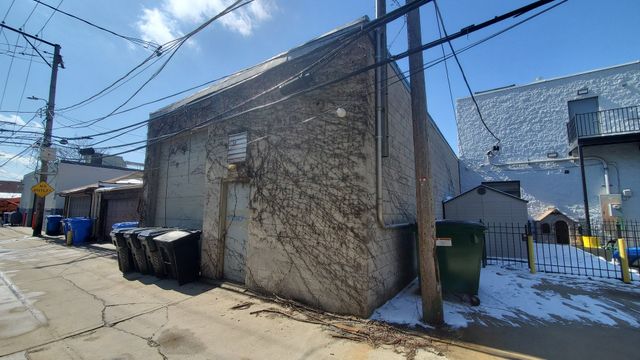 4251 N Western Avenue, Chicago, IL 60618