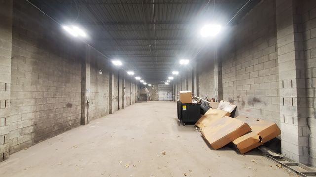 4251 N Western Avenue, Chicago, IL 60618