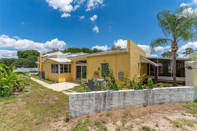 815 LAKE JESSIE DRIVE, Winter Haven, FL 33881