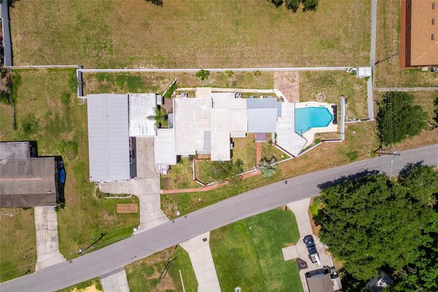 815 LAKE JESSIE DRIVE, Winter Haven, FL 33881