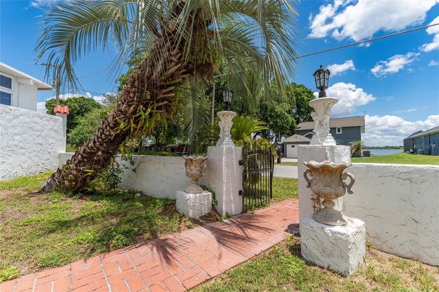 815 LAKE JESSIE DRIVE, Winter Haven, FL 33881