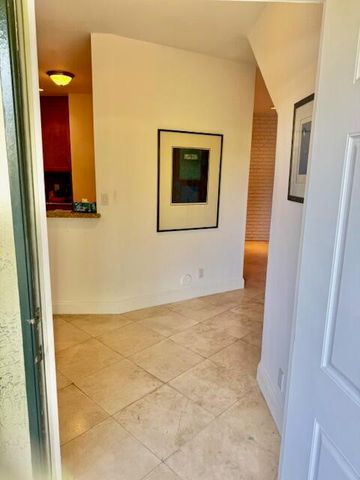 103 NE 14th Avenue 5, Fort Lauderdale, FL 33301