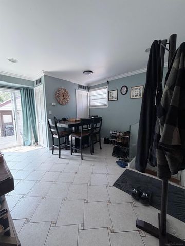 17840 Tennyson Street, Roseville, MI 48066