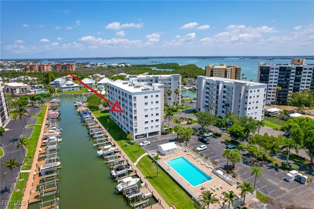 4351 Bay Beach LN 332, Fort Myers Beach, FL 33931