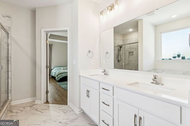 102 Wave Break Court, Kingsland, GA 31548