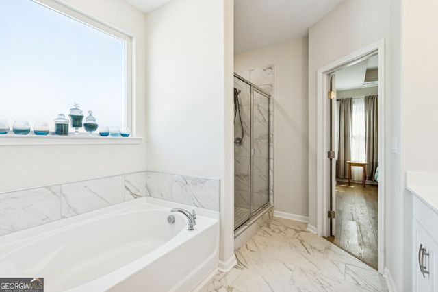 102 Wave Break Court, Kingsland, GA 31548