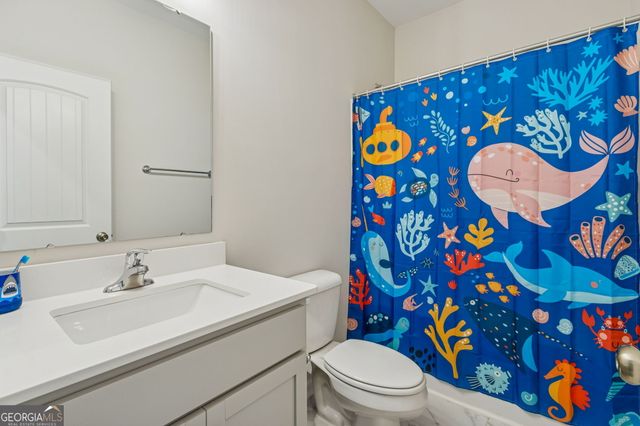 102 Wave Break Court, Kingsland, GA 31548