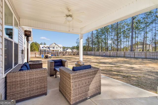 102 Wave Break Court, Kingsland, GA 31548