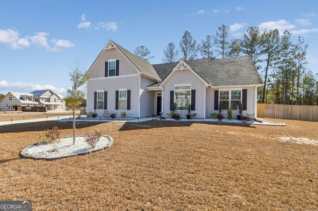 102 Wave Break Court, Kingsland, GA 31548