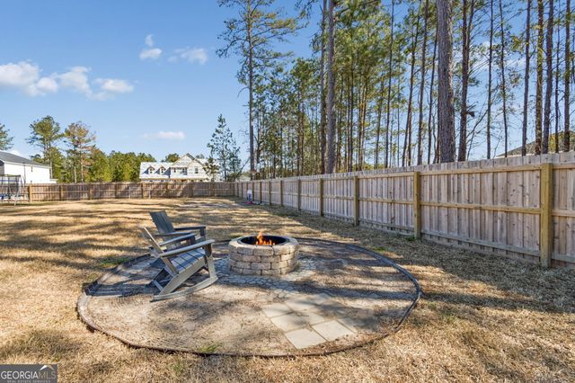 102 Wave Break Court, Kingsland, GA 31548