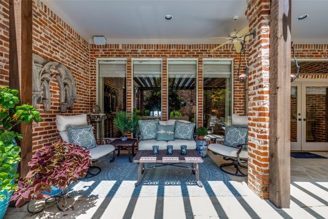 5723 Portsmouth Lane, Dallas, TX 75252
