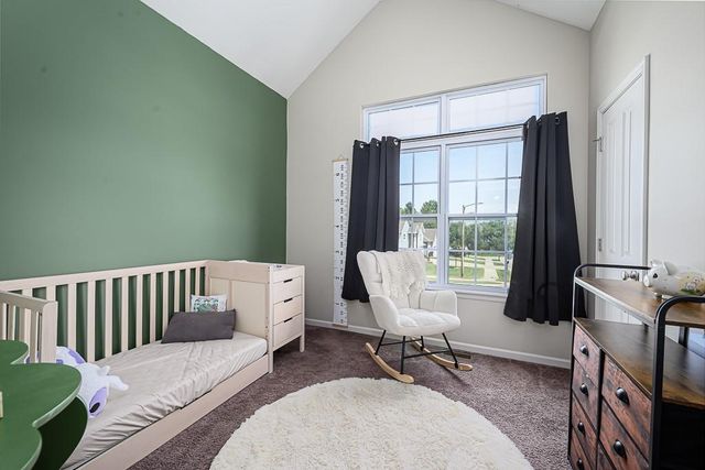 836 N Oak Terrace, Tonganoxie, KS 66086