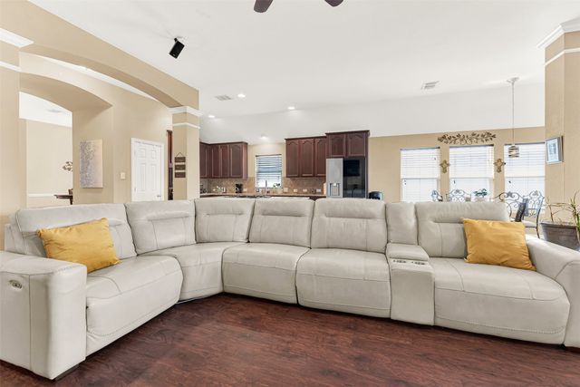 512 Turnstone Drive, Little Elm, TX 75068