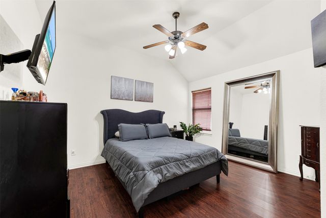 512 Turnstone Drive, Little Elm, TX 75068