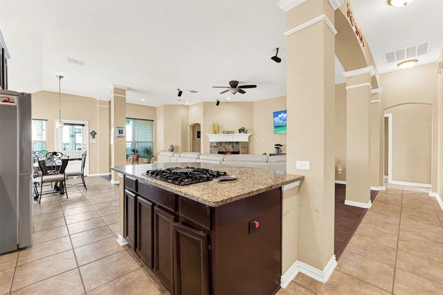 512 Turnstone Drive, Little Elm, TX 75068