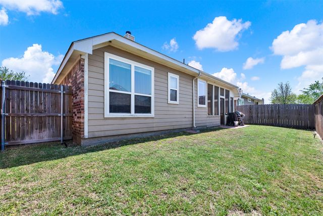 512 Turnstone Drive, Little Elm, TX 75068