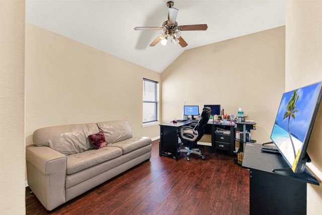 512 Turnstone Drive, Little Elm, TX 75068