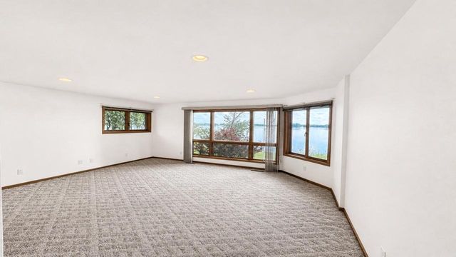 W9863 Dunn ROAD, Fox Lake, WI 53933