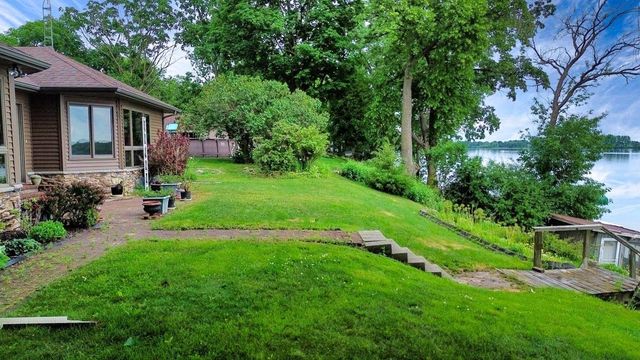 W9863 Dunn ROAD, Fox Lake, WI 53933