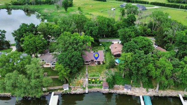 W9863 Dunn ROAD, Fox Lake, WI 53933